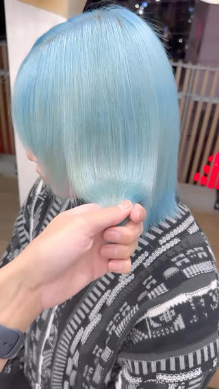 カラー 佃 優音のヘアスタイル