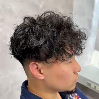 パーマ メンズ メンズパーマ🔵 ブリーチ✨原田慎也のヘアスタイル