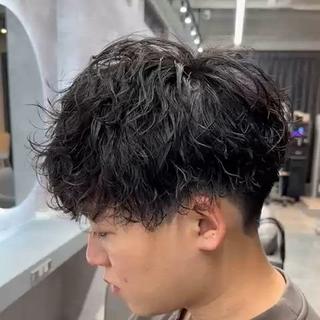 パーマ メンズ メンズパーマ🔵 ブリーチ✨原田慎也のヘアスタイル