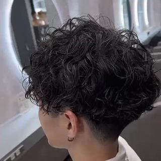 パーマ メンズ メンズパーマ🔵 ブリーチ✨原田慎也のヘアスタイル