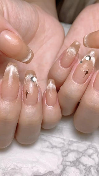 韓国ネイルBコース¥9980
#マグネットグラデ
#マグネットフレンチ
#秋ネイル 