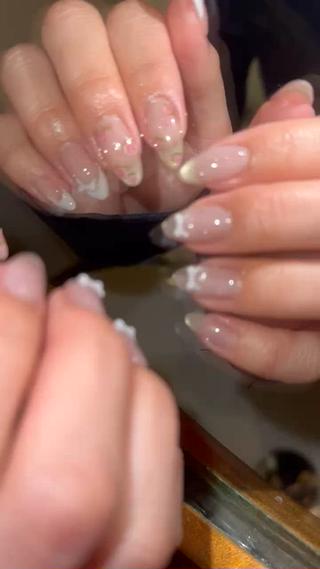 ネイル 江原 楓果のネイルデザイン