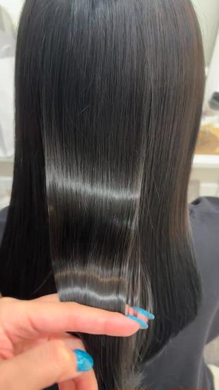 艶髪ブルーブラック 