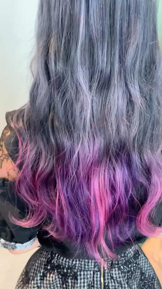 #裾カラー #ハイトーン #ハイトーンカラー #派手髪 #推しカラー #グラデーションカラー #グラデーション  