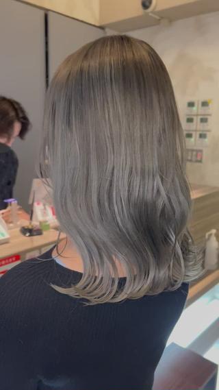 セミロング カラー AI 高田馬場店のヘアスタイル