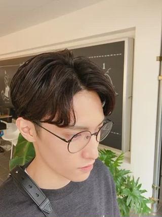 センターパートパーマ 