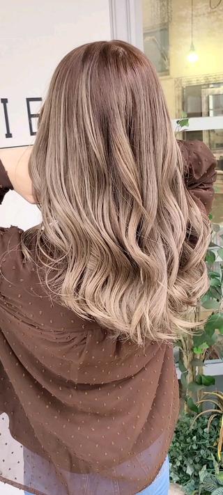 コントラストバレイヤージュ
ミルクティーベージュ
こちらのクーポンご利用条件は
僕のインスタアカウント
【oouchitadashi】
をフォローして頂き、口コミ投稿して頂く方のご利用になります
DMで事前カウンセリングさせて頂きますので気軽にご連絡ください
#立川美容室#八王子美容室#外国人風カラー#外国人風スタイル#ハイライト#バレイヤージュ#インナーカラー#ブリーチカラー#アッシュグレー#ホワイトベージュ#ミルクティーベージュ#
ラベンダーグレー#立川ハイライト#立川バレイヤージュ#バイヤレージュ#バレーヤージュ#ブリーチ#ダブルカラー
#コントラストハイライト#