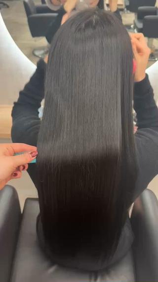 ツヤツヤでトゥルトゥルな髪に♡
梅田で美容師をしてる ななみです
ブリーチなしでも叶う
透明感×ツヤ感カラー
トリートメントでさらにツヤツヤに
巻き仕上げまで丁寧に仕上げます
只今、ワンカラーモデル募集中
モデル価格でご案内してます
光に透けるような柔らかカラー、ぜひ体験してください
-price-
ワンカラー ¥1500
高発色カラー +500
トリートメント +500
○ご予約はインスタ、DMからお気軽にお待ちしております!