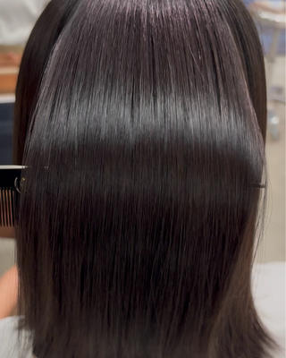 この艶髪…美髪矯正で手に入れましょう 