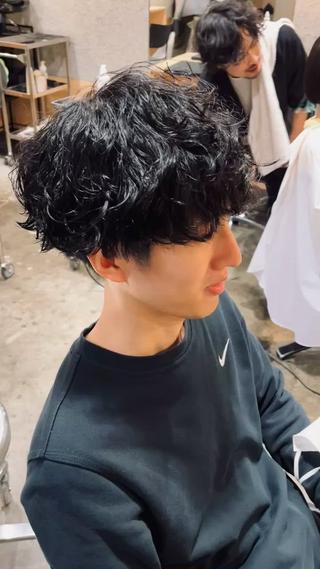 シャドウパーマ 