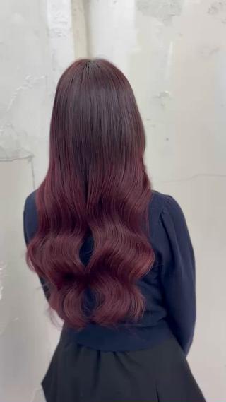 赤髪めちゃ人気です