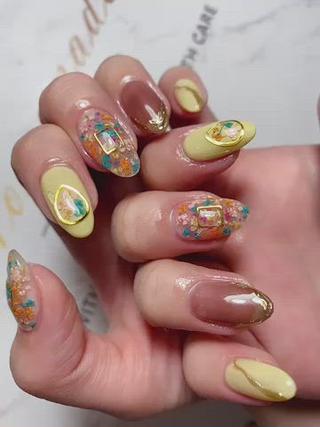 いつもありがとうございます

#押し花 #押し花ネイル #ミラー #ミラーネイルデザイン #個性派ネイル 
#ジェルネイル #一層残し #いつもありがとう #ありがとう #三宮 #三宮ネイルサロン #自宅ネイルサロン #自宅サロン #マツエク #マツエクサロン #マツエク予約受付中 #美甲 #日式美甲
 