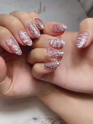 

#ゼブラ柄 #ゼブラネイル #ラメネイル #ラメ #ラインストーン #囲みネイル #蝶々 #蝶々ネイル 
#ジェル #ジェルネイル #一層残し 
#いつもありがとう #ありがとう 
#三宮 #三宮ネイルサロン #自宅ネイルサロン #自宅サロン #マツエク #マツエクサロン #マツエク予約受付中 #美甲 #日式美甲 
 