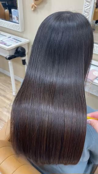 ロング 髪質改善カラーエステ 🫧 / 齋藤 朱夏のヘアスタイル