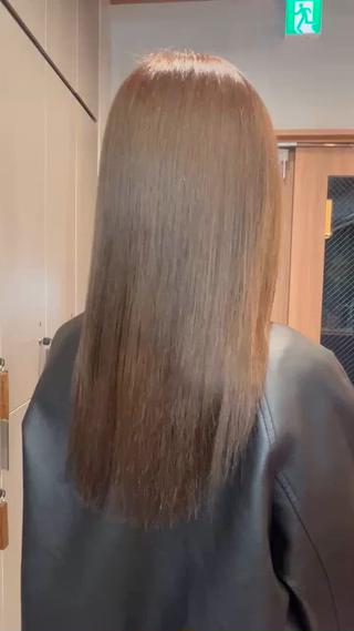 ベージュブラウン 