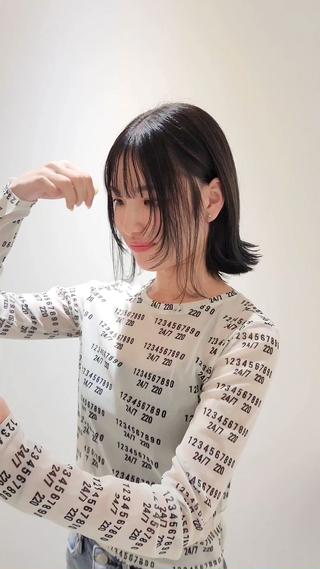 切りっぱなしボブに顔まわりだけレイヤーカット 