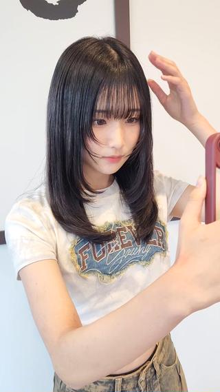 あご下～レイヤーカット＋顔周りのウルフレイヤーカット
ロングウルフ～ミディアムウルフ 