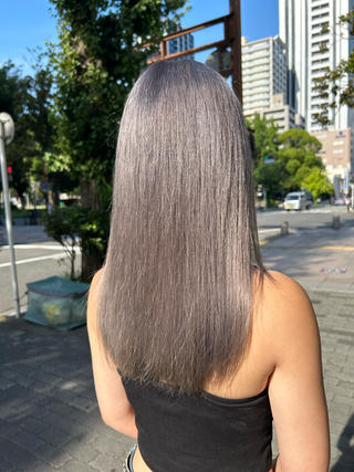 ミディアム カラー Chi satoのヘアスタイル