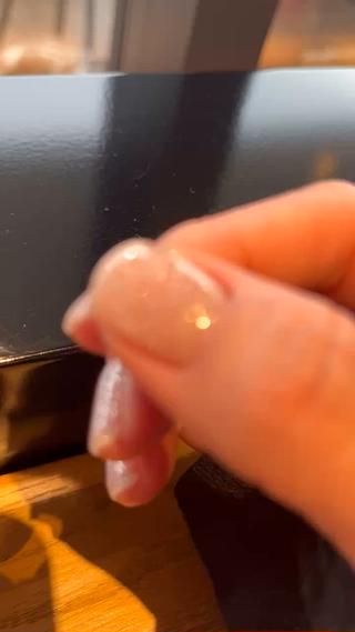 自然光や室内の照明でもキラッキラに輝くフラッシュジェル
ナチュラルなのにキラキラがかわいい

#フラッシュジェル#ナチュラル#ワンカラー 