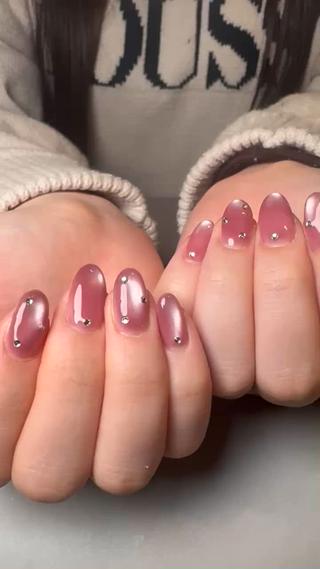 ネイル Atelier Yuriのネイルデザイン