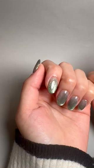 ネイル Atelier Yuriのネイルデザイン