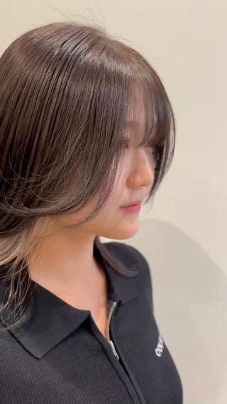 インナーブリーチとベースは暗めのお色でコントラストの可愛いお色です︎
派手すぎず挑戦しやすいデザインカラーがイヤリングカラーになります*゜ 