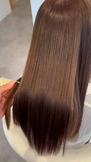 ロング カラー 【岡山/pilina 】白井美緒のヘアスタイル