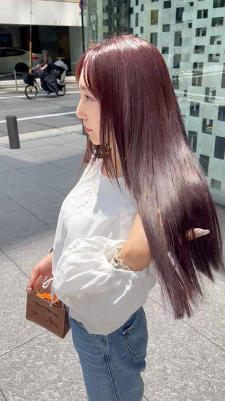 
【人気No.1メニュー髪質改善トリートメント】

東京の人気サロンL.O.G OMOTESANDO が大阪初出店
沢山のお客様にぜひ体験して頂きたく
期間限定でミニモに掲載中です
もちろん営業時間中にご予約可能です
※単品メニューの場合シャンプーブロー代＋¥2200

#髪質改善トリートメント
#トリートメント
#髪質改善
#心斎橋
#コスパ
#なんば
#四橋
#本町
#アメ村
#堀江 