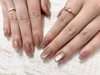 艶々のシルキーマグネット
奥行きのあるうるつやで、オフィスネイルにぴったりです！

#オフィスネイル #シンプルネイル
#マグネットネイル 