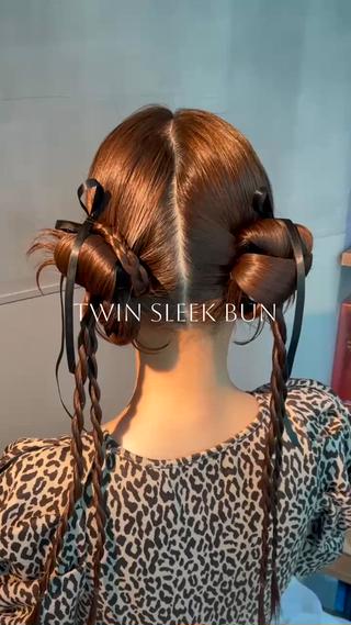 《有楽町駅徒歩5分／銀座駅徒歩10分》
駅近で通いやすい好立地

デザイン担当者:TANAKA
TikTok : @charm_tanaka 

結婚式・卒業式・イベント前のヘアセットは
**Charm.by KENJE**へ

韓国っぽニュアンス、
タイトアレンジ・編みおろし・y2kまで
“今っぽ可愛い”を計算してデザインします


骨格・雰囲気・衣装に合わせて
一番盛れるバランスをご提案◎

――――――――――
【定休日】火曜日

【指名について】
※田中のみ指名可能
指名料＋1100円

【ご予約時コメント例】
「この写真のイメージで、
田中さん指名を希望します。」 