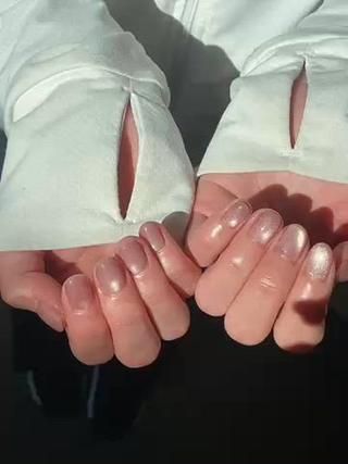 マグネットネイル
お客様のお好みに合わせて作ったオリジナルマグネットカラー
実物は写真よりうるツヤちゅるちゅるです