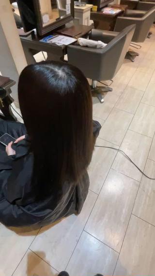 ミディアム アレクサンドルオブカラーズ金沢所属・喜多 伯斗のヘアスタイル