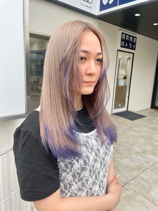 ハイトーン×パープル

エンドカラー♡

ブリーチ2回からできます！ 