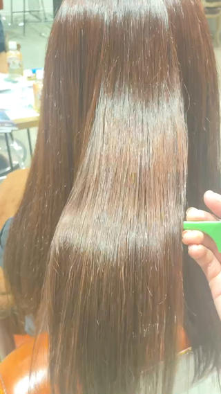 トリートメントもプラスしてあげるだけでこんなにツヤツヤな仕上がりです
もちも良いのでサラサラ続きます！ 