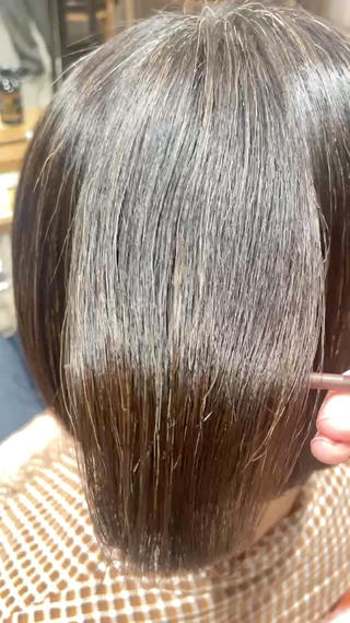 髪質改善酸性ストレート 