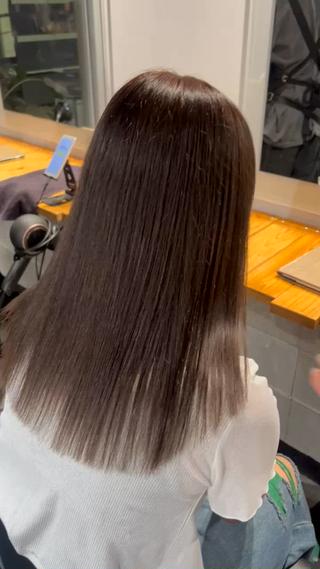 ロング カラー NANAMI🩵 大人可愛い韓国ヘアのヘアスタイル