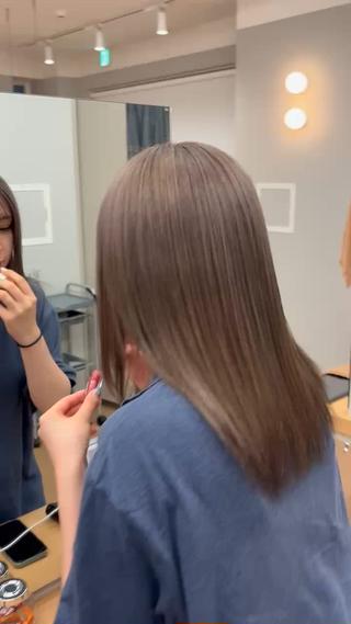 ★グレージュカラー
※ブリーチ必須のカラーになっております。