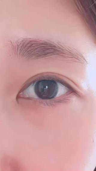 まつ毛で印象変わります‪ 