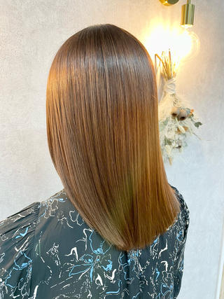 セミロング 髪質改善×METEO 店長 貞松直也のヘアスタイル