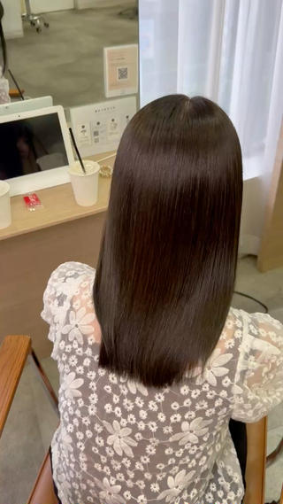 美髪酸性縮毛矯正 