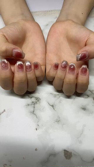 チークネイル
おすすめ色