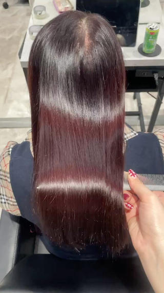 ミディアム neo.所属・🎀neo.RIN/ 透け感艶カラー🎀のヘアスタイル