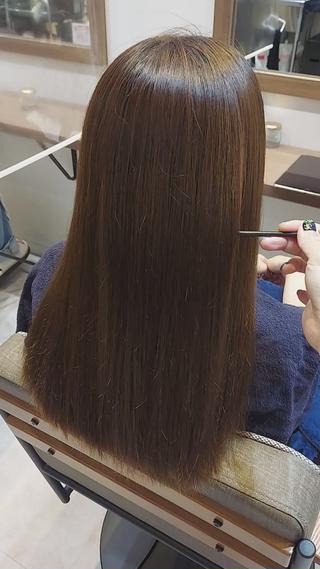 縮毛矯正でサラサラ、ツヤツヤ 