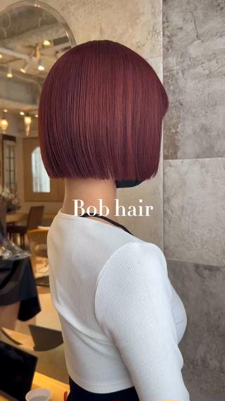 ワインレッド×切りっぱなしボブ