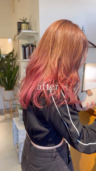 明るいグラデーションカラー
ベージュ〜ピンク 