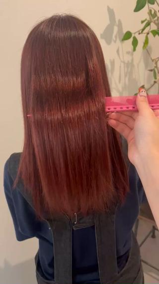 サラサラツヤツヤカラー️
BYKARTE髪質改善 