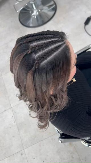 ︎︎︎︎ コーンロウハーフ4本
︎︎︎︎ 巻き下ろしスタイル 