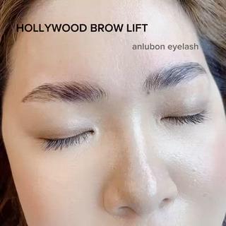 ハリウッドブロウリフト 