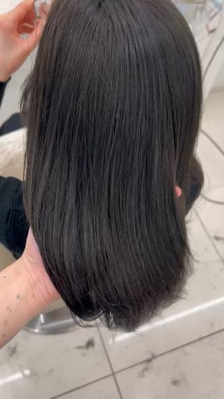 ロング カラー ベージュ/グレージュ /透明感カラー/バレのヘアスタイル