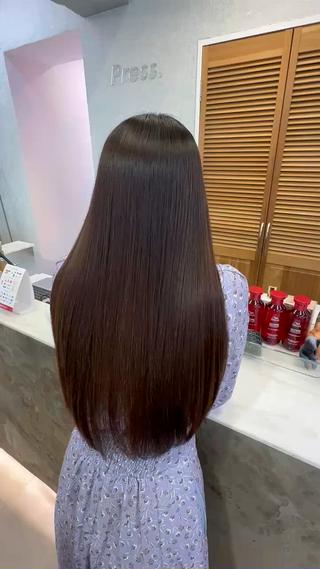 ロング カラー パーマ 上品な透明感カラー 🫧renのヘアスタイル